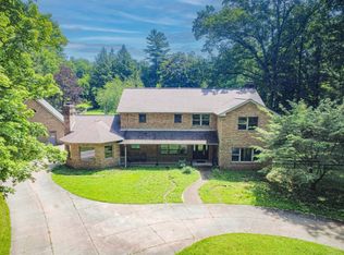 3423 Yellow Creek Rd, Akron, OH 44333