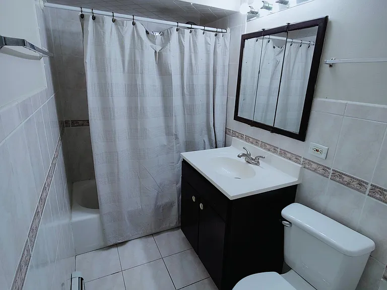 2325 N 75th Ave #BASEMENT — Photo 4