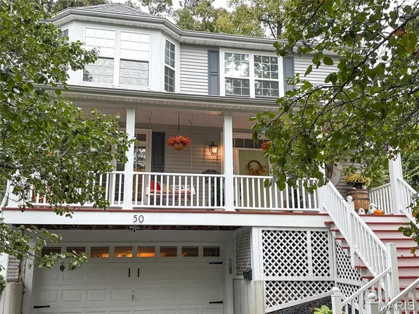 50 Chestnut Hill Ln, Saint Louis, MO 63119