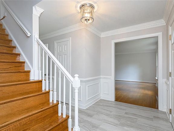 5th image of 2801 Stemwell Blvd