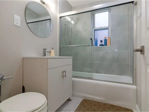 2531 East 7th Street image 6 of 16