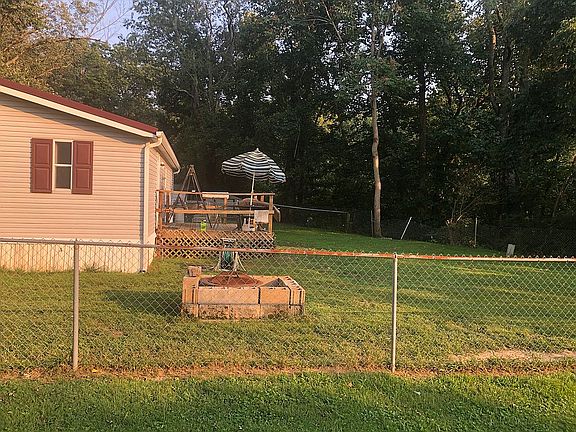 2nd image of 1523 Fisher Dr