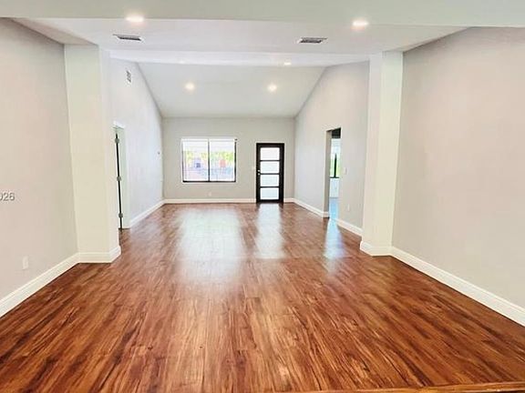 4th image of 2250 SW 23rd St #1