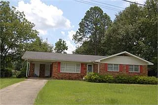 103 Kingsnoll Dr photo 1