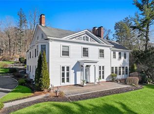 197 Cove Rd, Oyster Bay, NY 11771