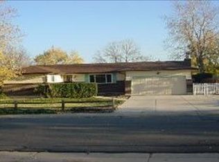 1020 S Independence Ct, Lakewood, CO 80226