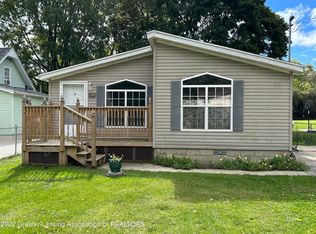 1739 Hillcrest St, Lansing, MI 48910