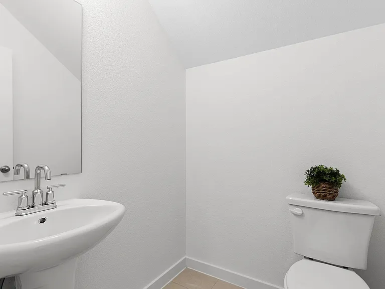 120 Hartson Dr — Photo 12