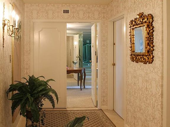 3rd image of 3301 Bayshore Blvd Unit 1503D