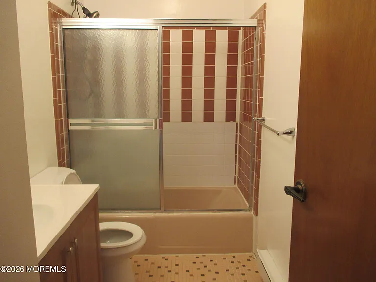 841B Inverness Ct — Photo 16