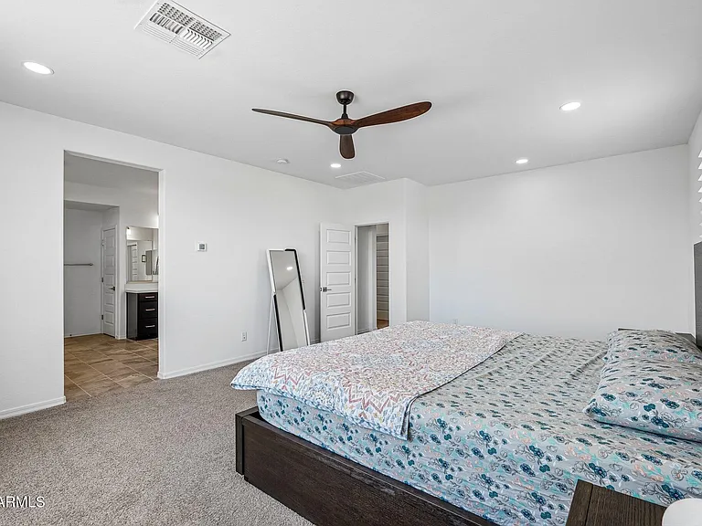 9019 W Denton Ln — Photo 41