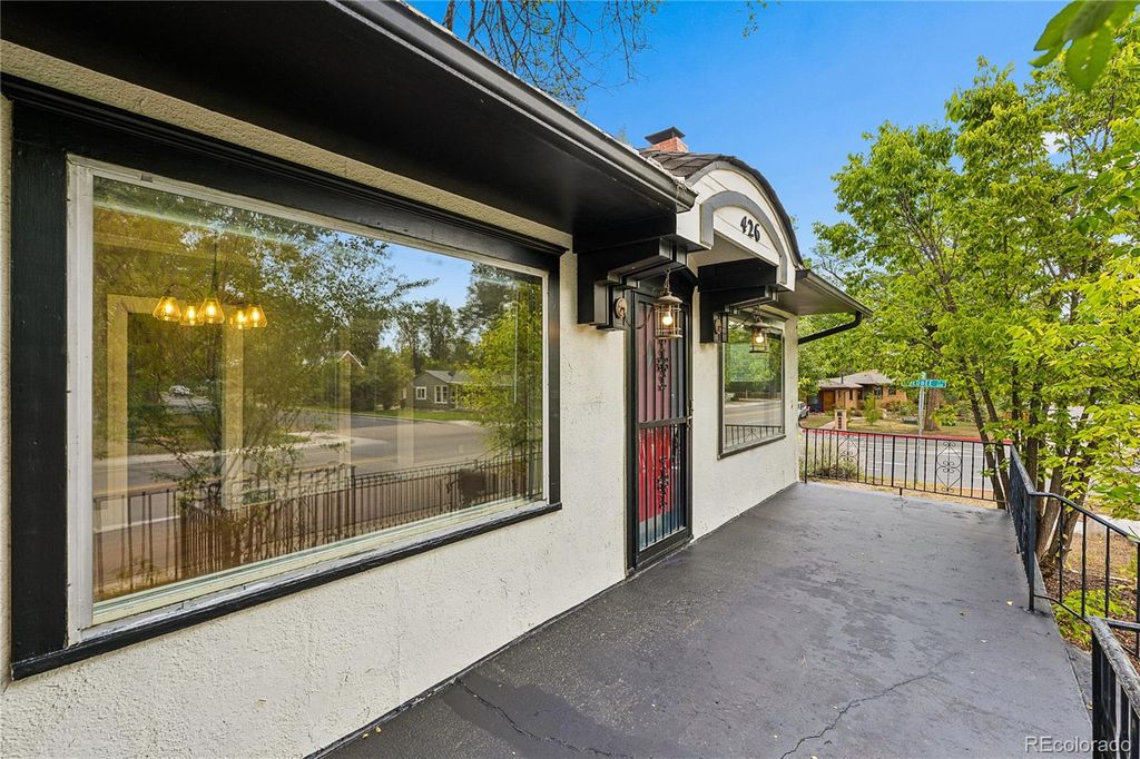 426 E Prospect Road