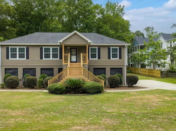 3671 Pandora Dr, Mount Pleasant, SC 29466