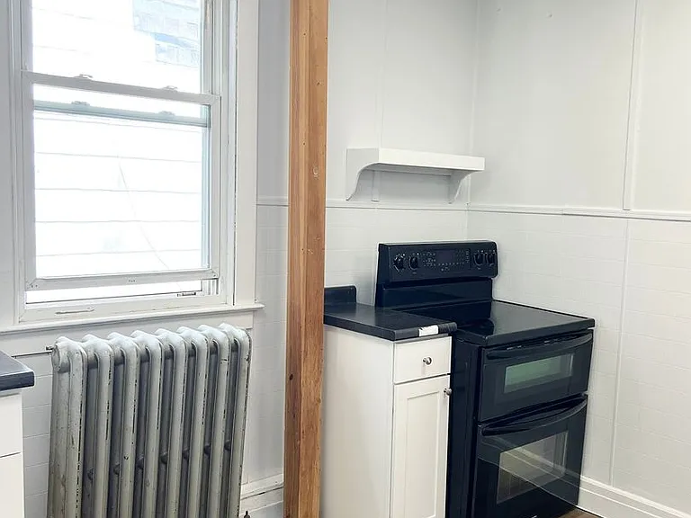 252 Main St #A3 — Photo 3