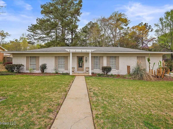 506 Kennedy Dr NW, Magee, MS 39111