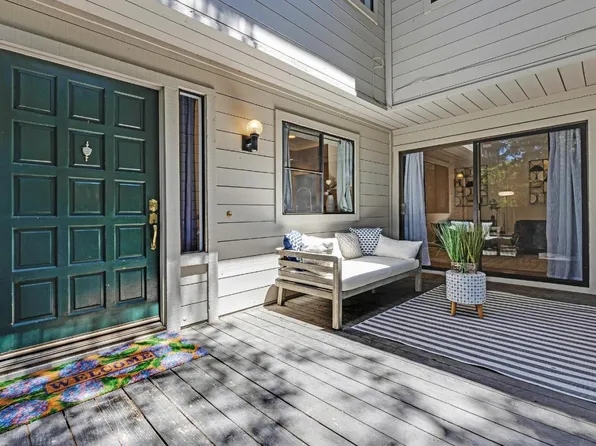 109 Oakland Pl, Los Gatos, CA 95032