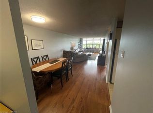 55 Green Valley Dr #1502, Kitchener, ON N2P1Z6