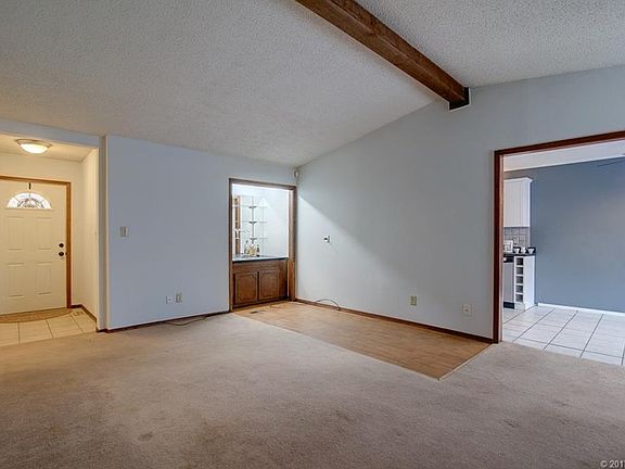 4th image of 4519 S Yukon Ave