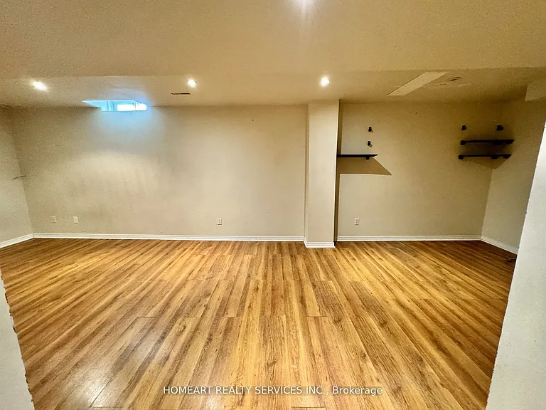 81 Emery Hill Blvd — Photo 45