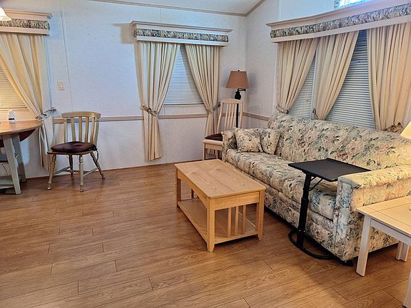 3rd image of 1387 W B St #58