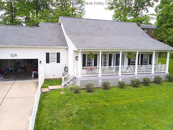 2nd image of 109 Broadmoor Dr