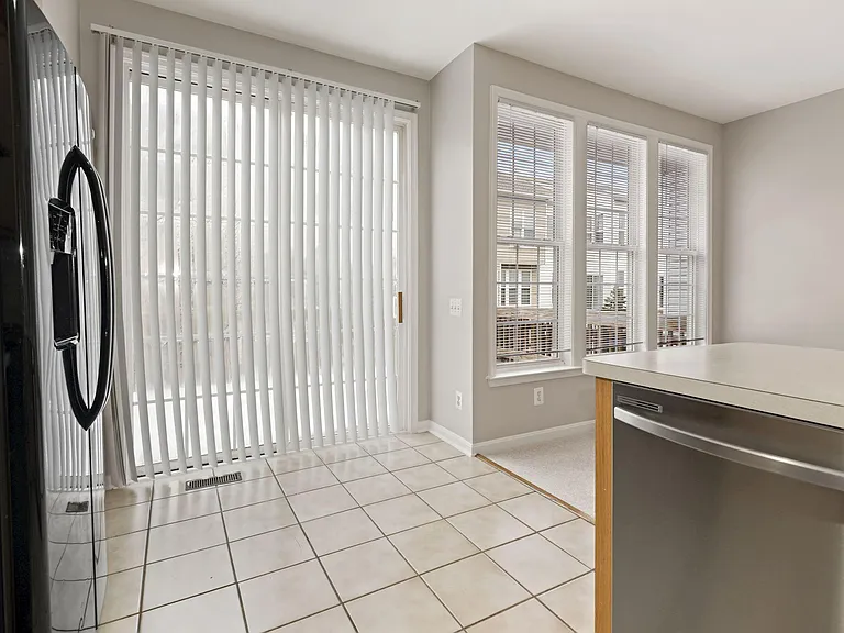 5192 Fiery Dawn Ct — Photo 5