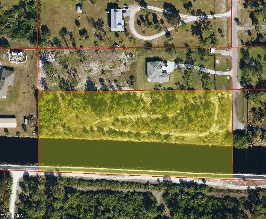 2nd image of 919 8th ST SE