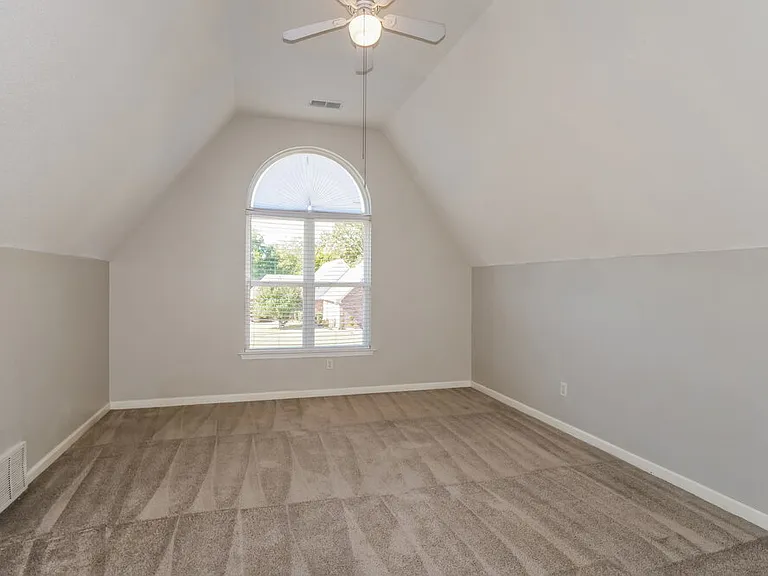 7274 Busher Dr — Photo 13