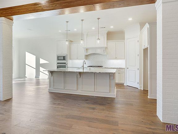 5th image of 13185 Oakbourne Ave