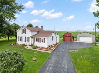 15589 Chicago Rd, Sandwich, IL 60548