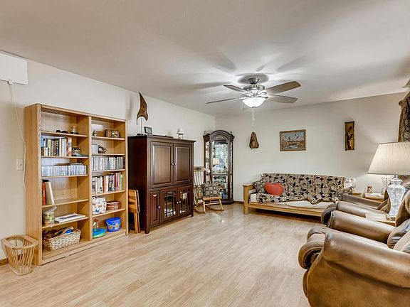 4th image of 13017 Upton Ave S