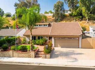 27025 Las Mananitas Dr, Santa Clarita, CA 91354