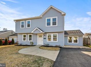 318 Austin Dr, Fairless Hills, PA