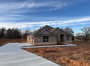 5205 Terrific Ln, Alvarado, TX 76009