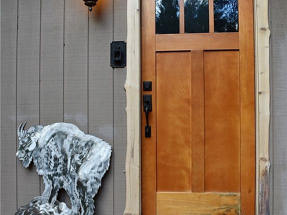 2nd image of 128 Lake Creek Dr