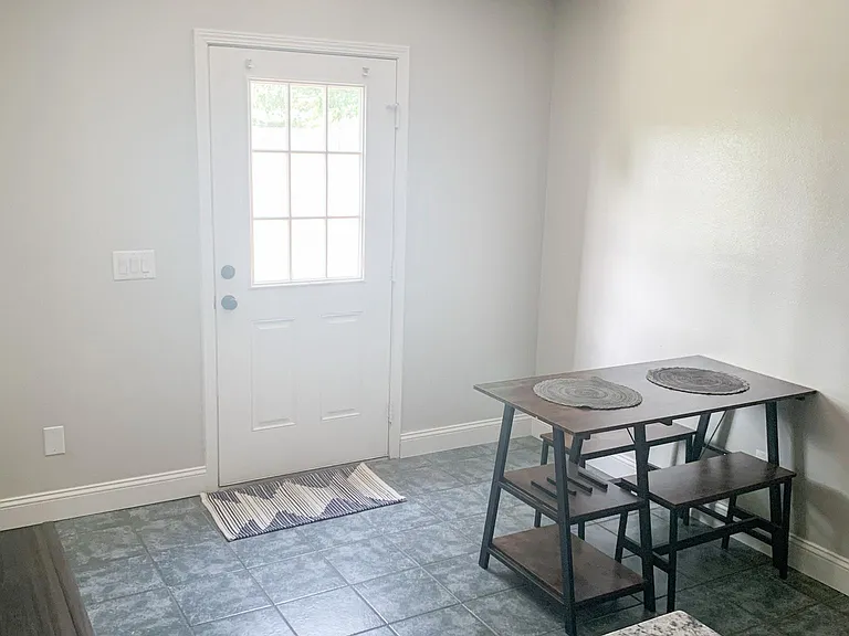 143 W Rainsong St — Photo 2
