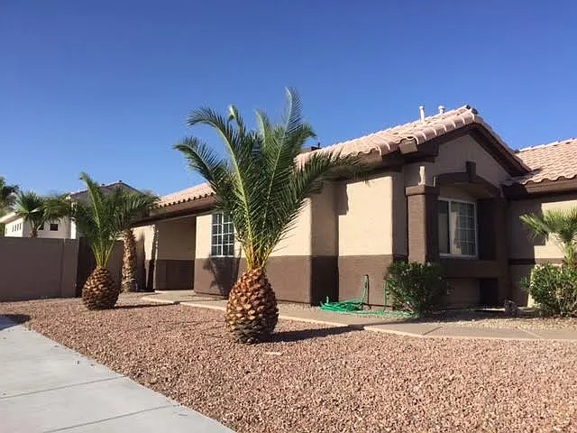 4 bed, 1600 sqft, $2,350 — Photo 1