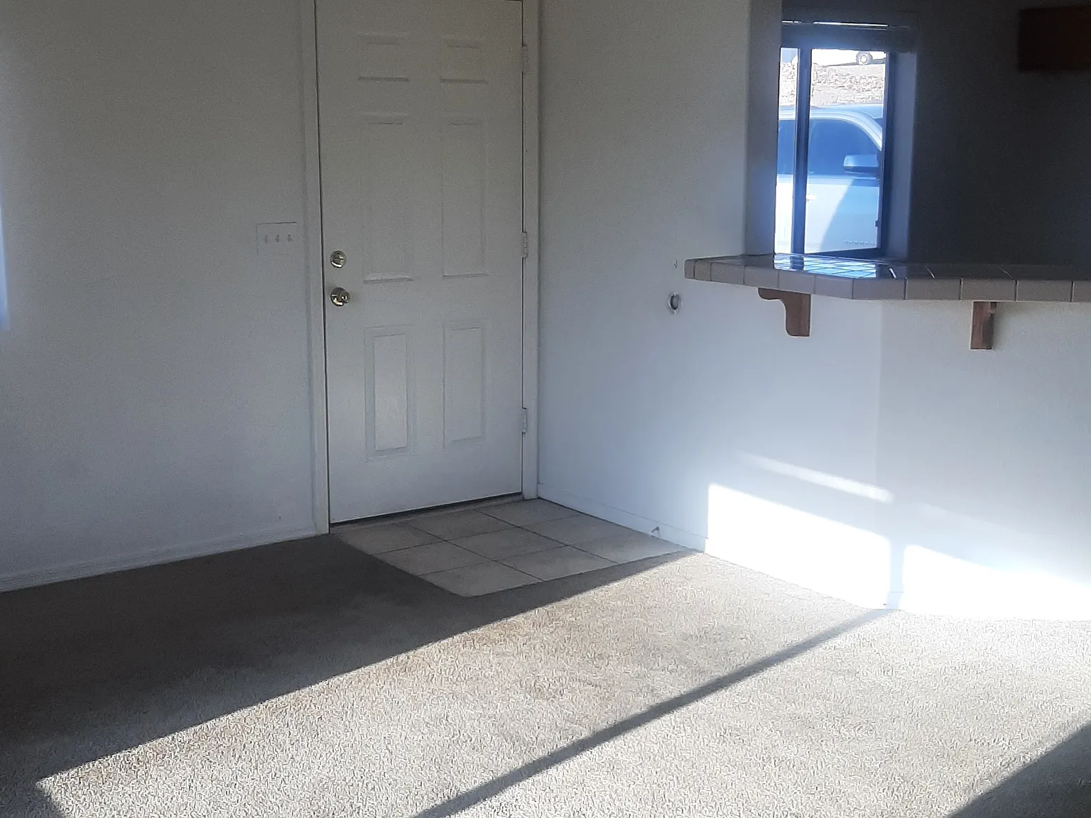 3 bed, 1135 sqft, $1,600 — Photo 2