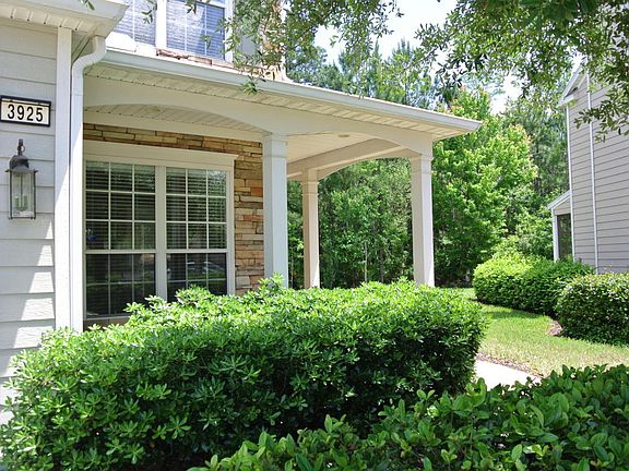2nd image of 3925 Lionheart Dr