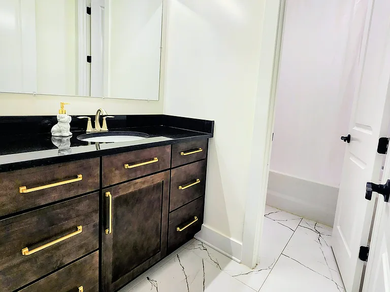 350 Mountain Brook Ct — Photo 10