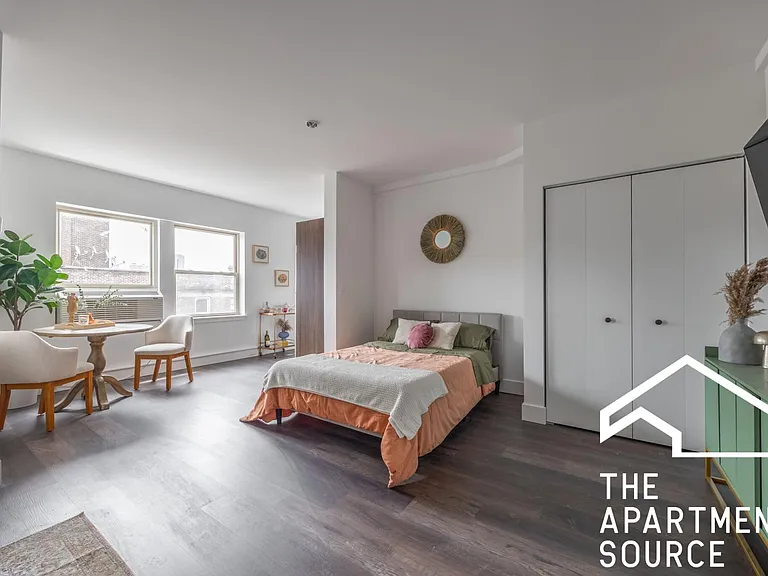 1505 W Hollywood Ave #306 — Photo 18