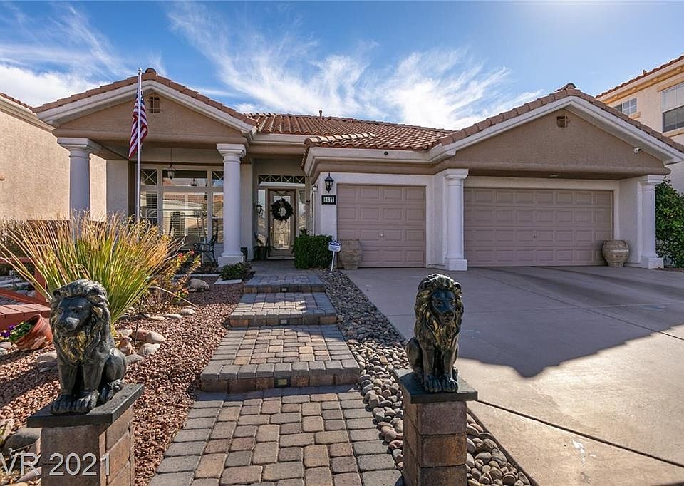 1st image of 8617 Trianon Ln