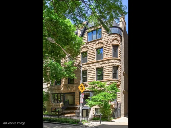 (undisclosed Address), Chicago, IL 60611