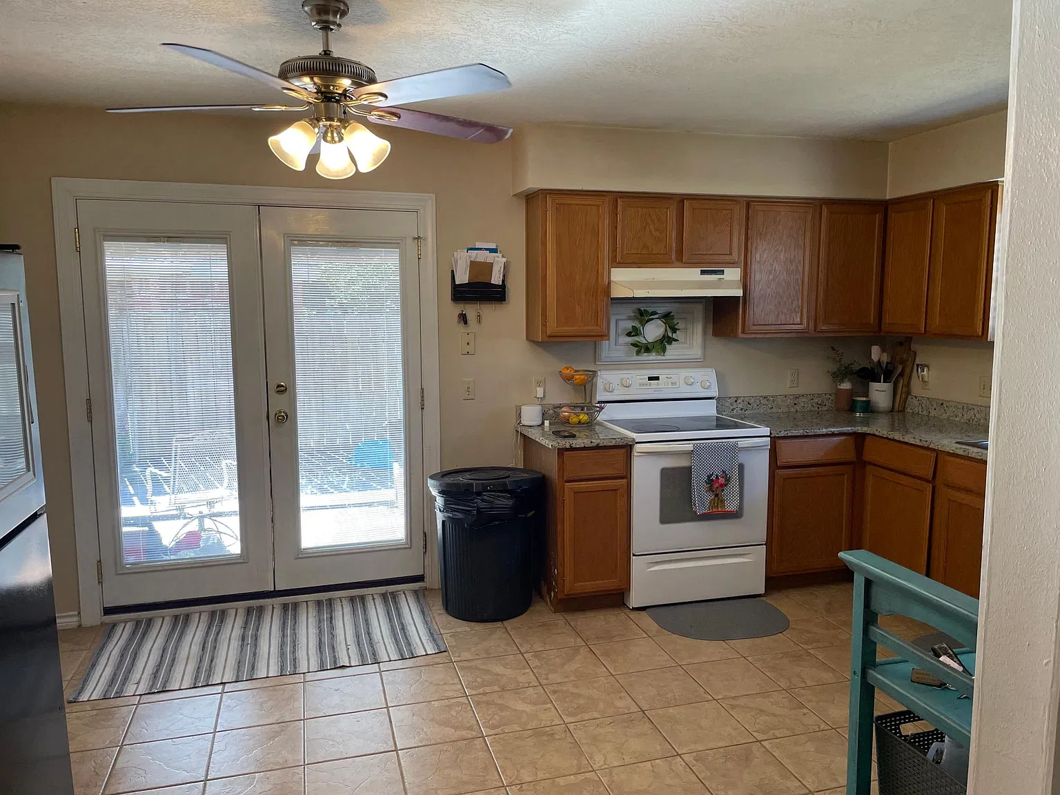 3 bed, 1104 sqft, $1,550 — Photo 4