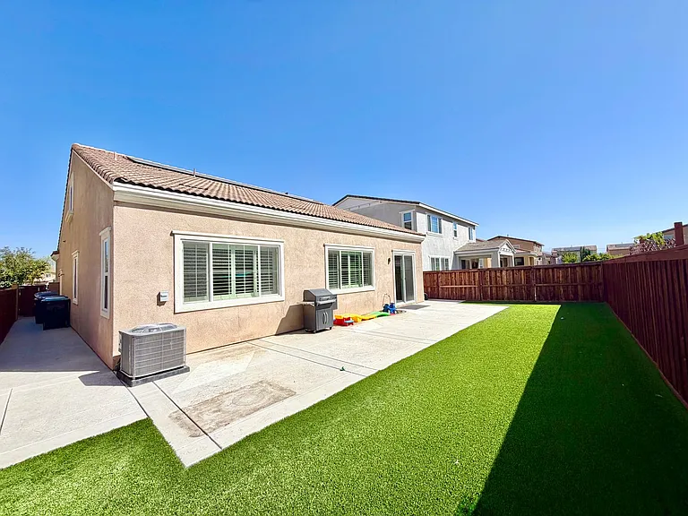 27460 Big Bend Dr — Photo 36