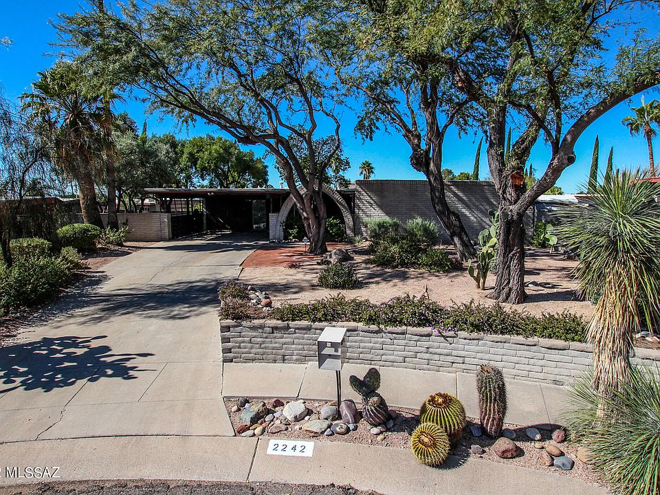 1st image of 2242 S Deer Trail Cir