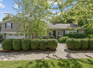 714 S 2nd St, St Charles, IL 60174