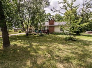 412 7th St, Petersburg, ND 58272