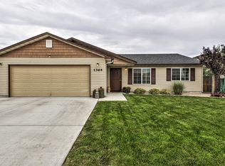 1364 S Kodiak Bear Ave, Kuna, ID 83634
