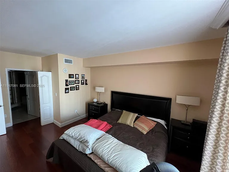 17555 Atlantic Blvd #1207 — Photo 7